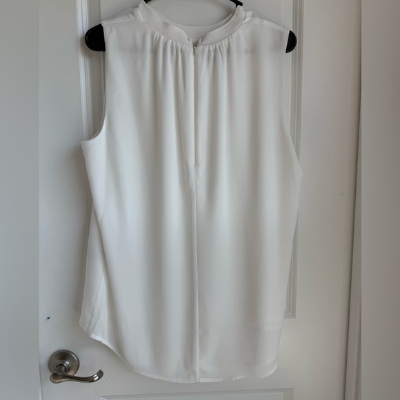 Alfani White Relaxed Blouse with Rounded Neckline & Zip closure, Sz L - Picture 2 of 6